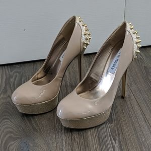 EUC Steve Madden Platform Heels with Studs